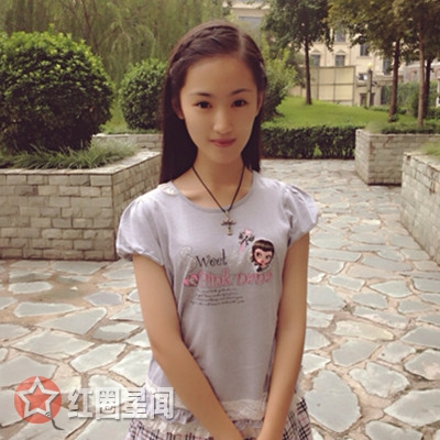 黄诗佳为什么不红
