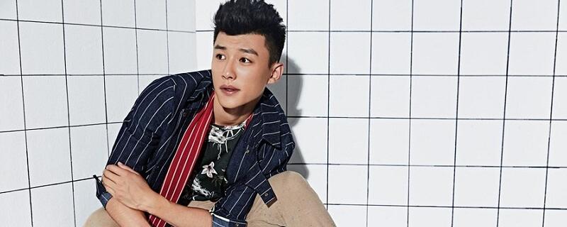 创业时代谁演少爷