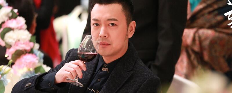 你迟到的许多年冯焕喜欢谁