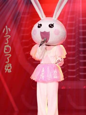 泪С˭