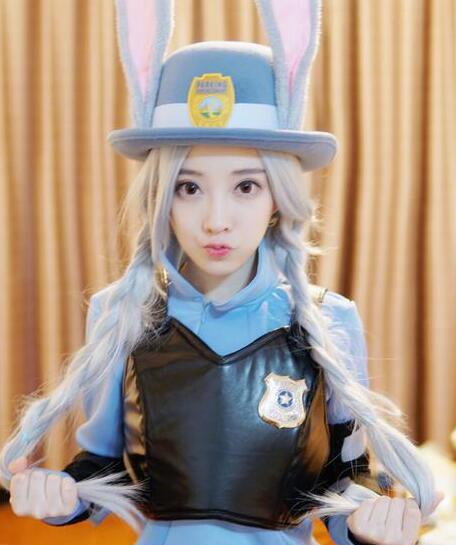 泪С˭
