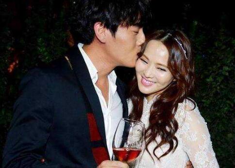 ���ܾ��Ϲ���˭