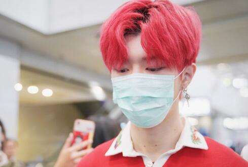 范丞丞和范冰冰是什么关系