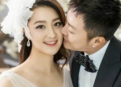 ӡС��������˭