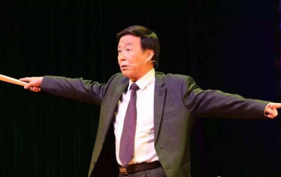 ��ǫʦ����˭