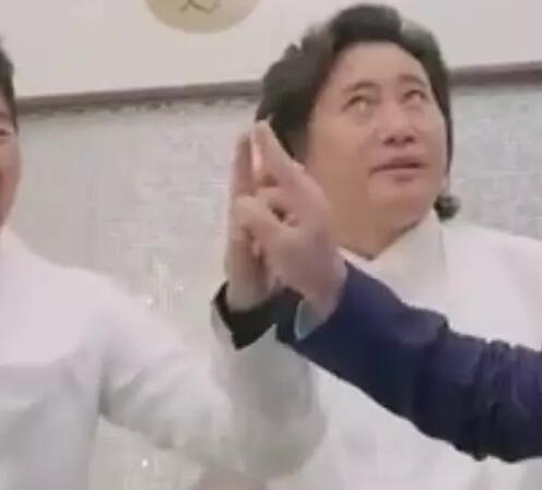 ʲô˼