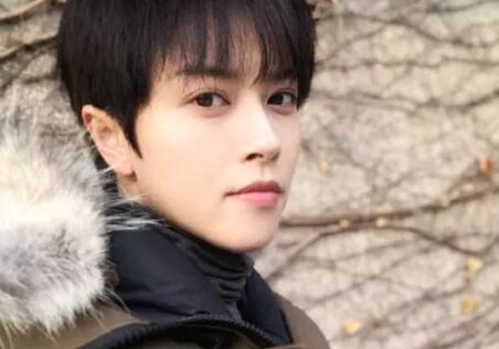 Ī����������Ů