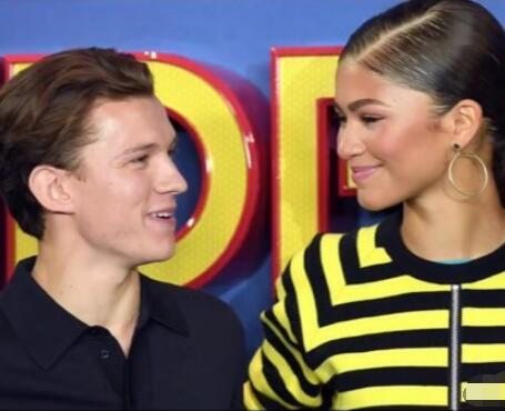 ������Ů������˭