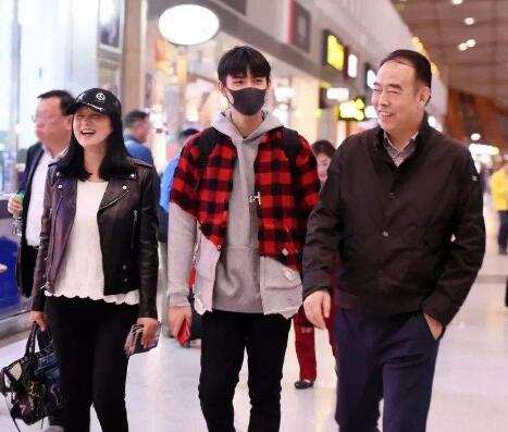 陈凯歌有几个娃