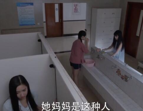 �����ɵ�С��������