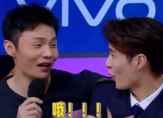 �챾���������ٺ�������Ϊ��һ��