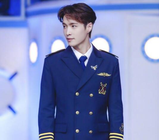 �챾���������ٺ�������Ϊ��һ��