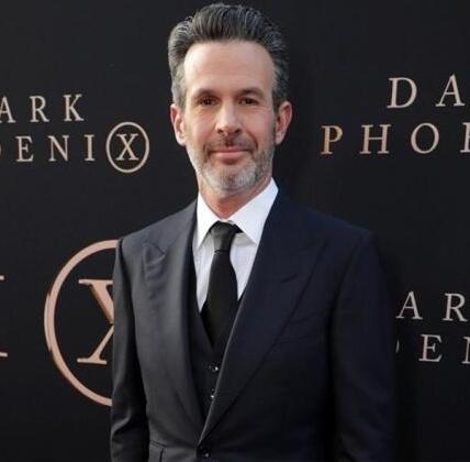 黑凤凰导演是谁