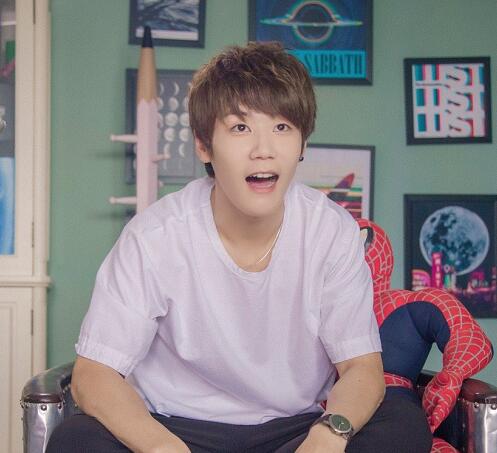 ���ʵ�����ʱ���ϲ��˭