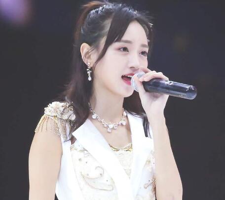 中报没有黄婷婷