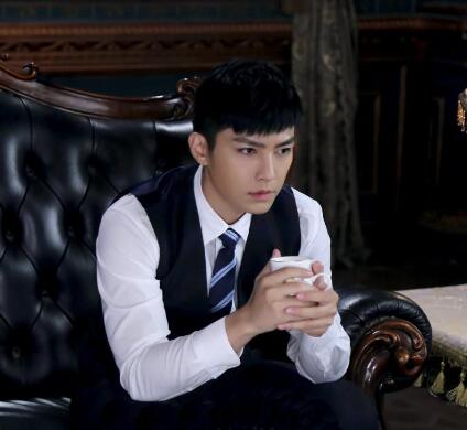 请赐我一双翅膀龙天羽喜欢林九歌吗