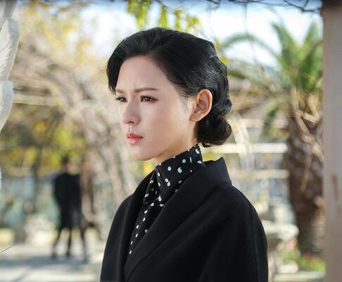 �����һ˫���������ϲ��˭