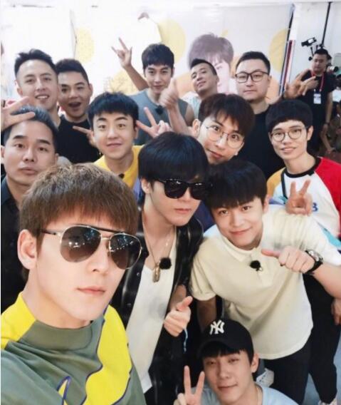 �Ҽ���С��10������ؾ���һ��