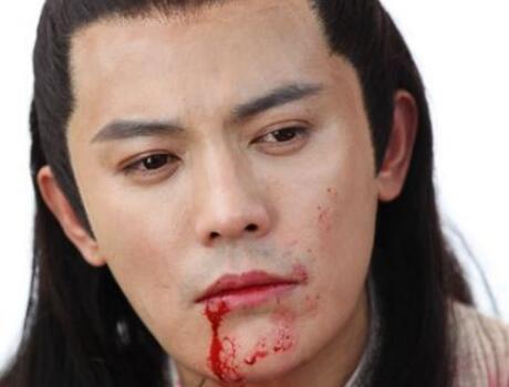 �ϫԵİ����˭