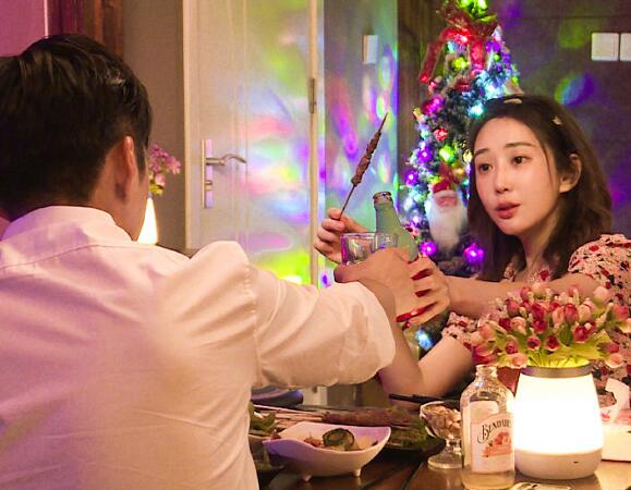 严屹宽和杜若溪怎么认识的