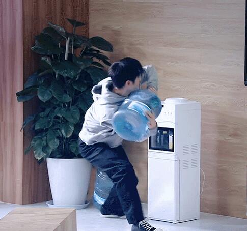 ȫְ����һҶ֪����˭