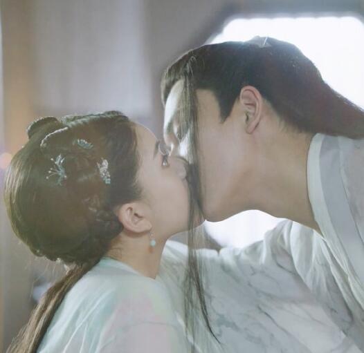 �������¶˼ʲô��ϵ