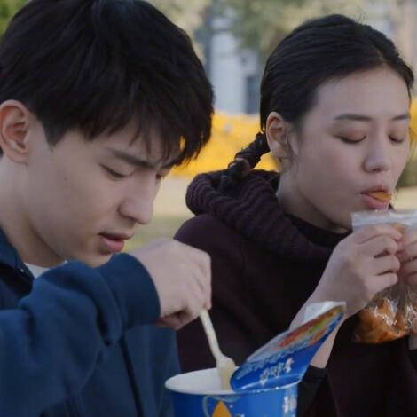 ������͸�����һ������