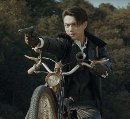 �һ��Ул��ϲ��˭