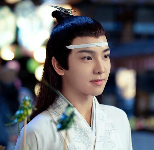 ��˼׷��κ���۴���