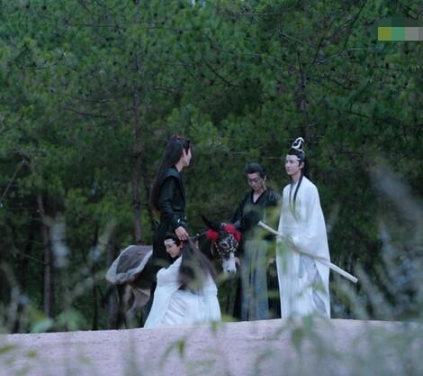 ��˼׷��κ���۴���