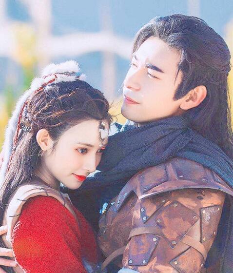 德鲁纳酒店讲的是什么故事