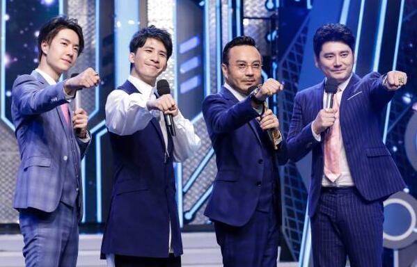 王一博什么时候出道的