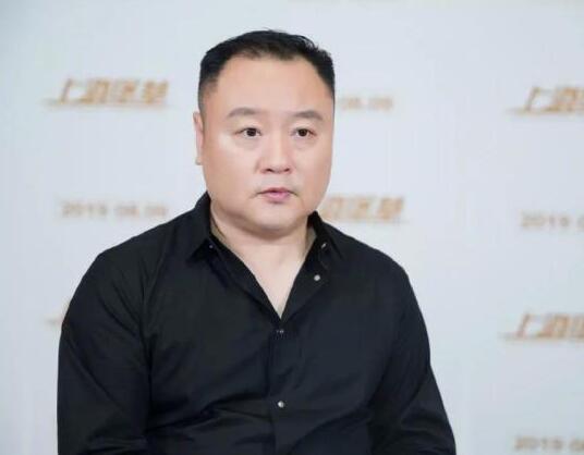 滕华涛称用错鹿晗怎么回事