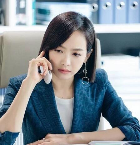 ɽ�²�֪�ĵ���Ҷ����������