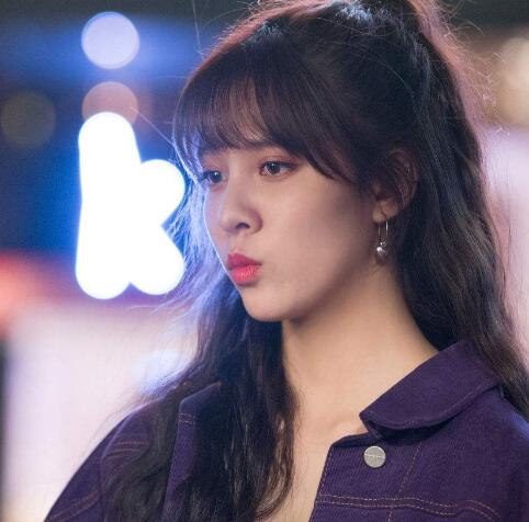 宋妍霏是混血儿吗