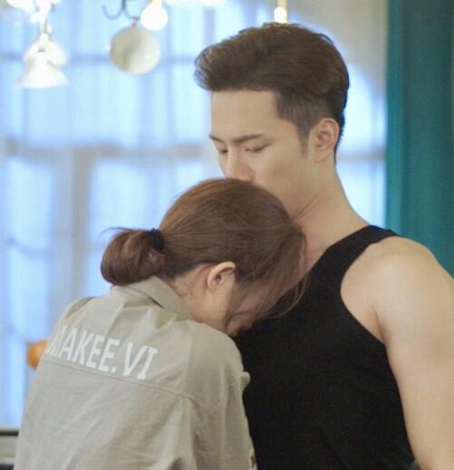 外星女生柴小七方冷喜欢谁