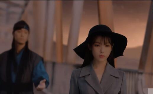 德鲁纳酒店萤火虫是谁