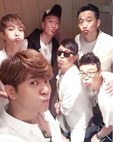 ��־�鼫����ս���ż��Ǽٵ�