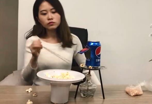 办公室小野爆米花视频怎么回事