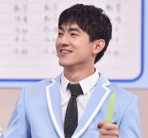 林更新有女朋友吗