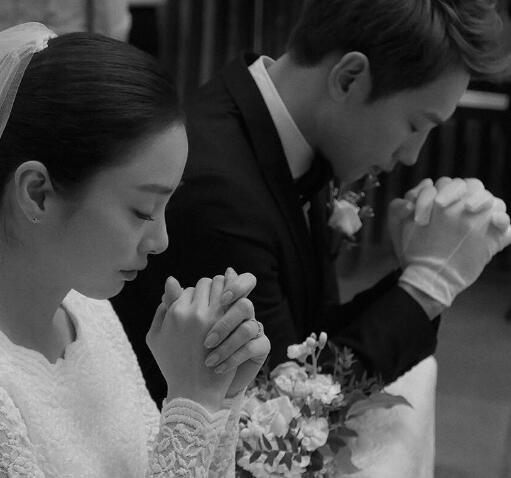 Rain�ͽ�̩����ô��ʶ��