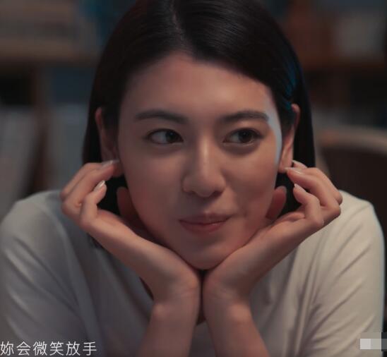 三吉彩花是不是混血