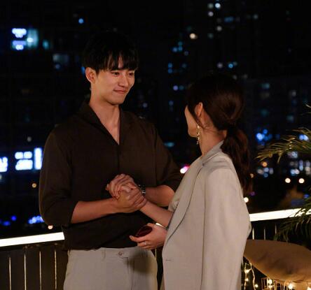 ���ȳ���Ӧ�绰¼��