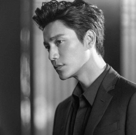 陈奕辰和陈坤是什么关系