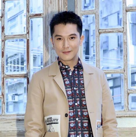 邱泽公开恋情没和张钧甯商量