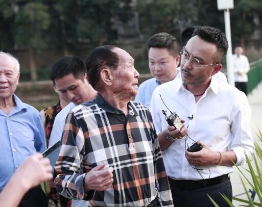 ��������Ԭ¡ƽ��һ��