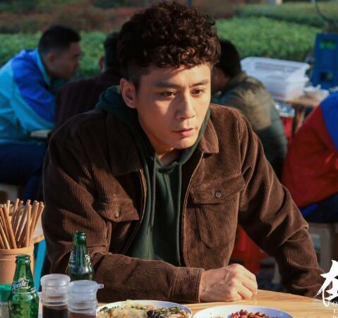 ��Զ������