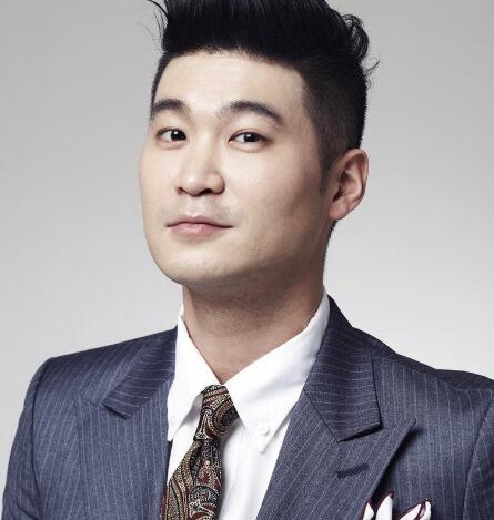 ��ѩ�����������˭