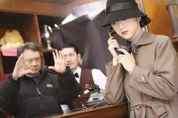 ɫ����ձ�ɾ����ô����