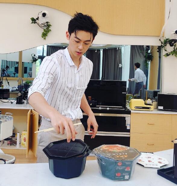 ���οռ�2���